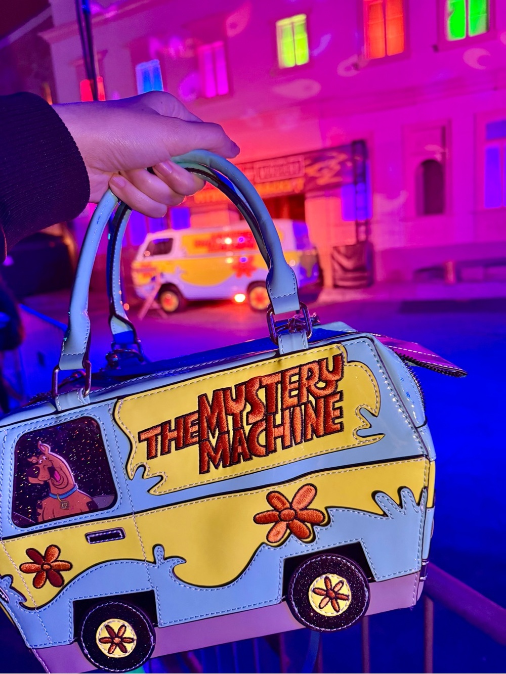 Dolls Kill Scooby-Doo Mystery Machine Satchel - Blue & Yellow